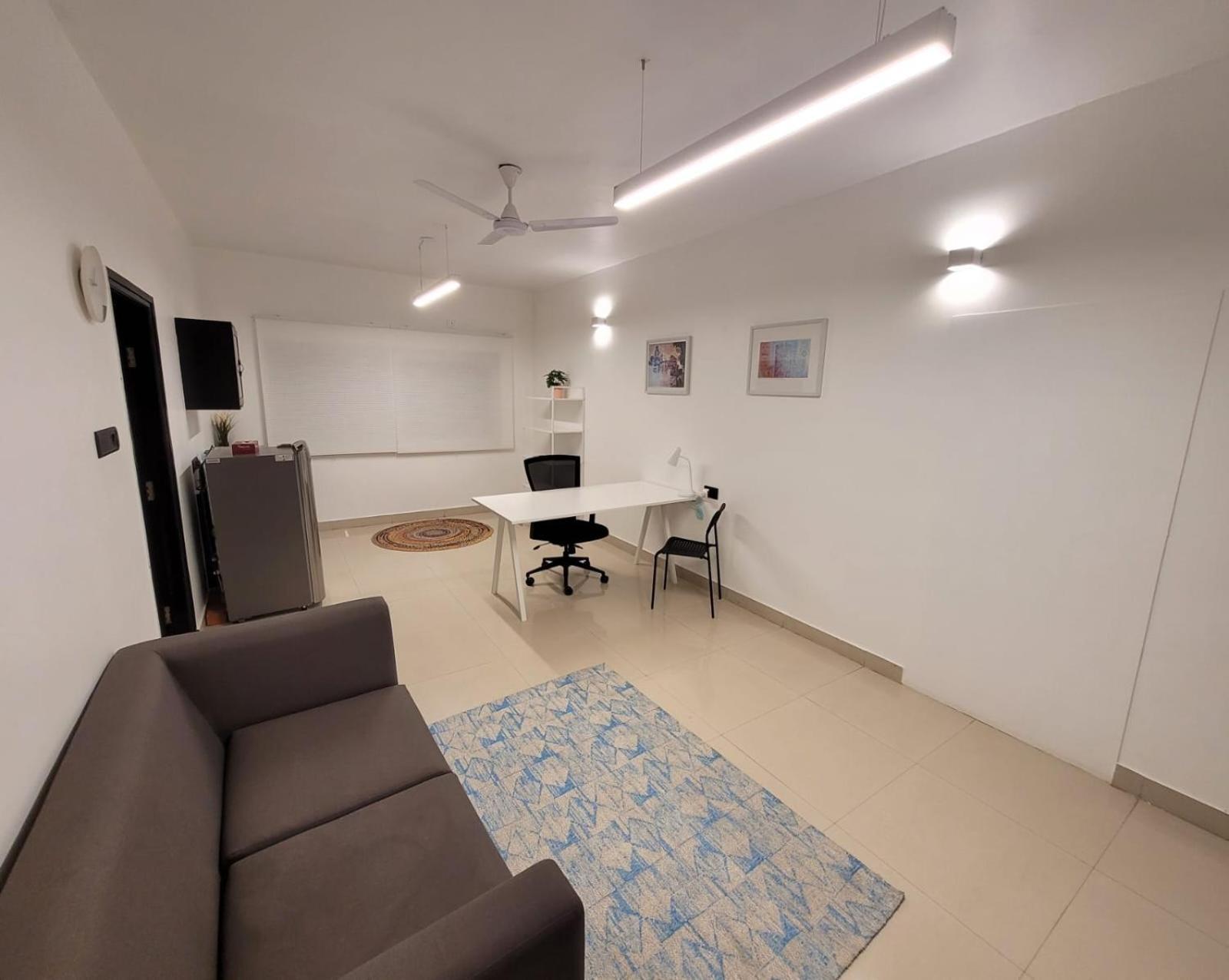 Lotus Korean Hotel Bangalore Extérieur photo