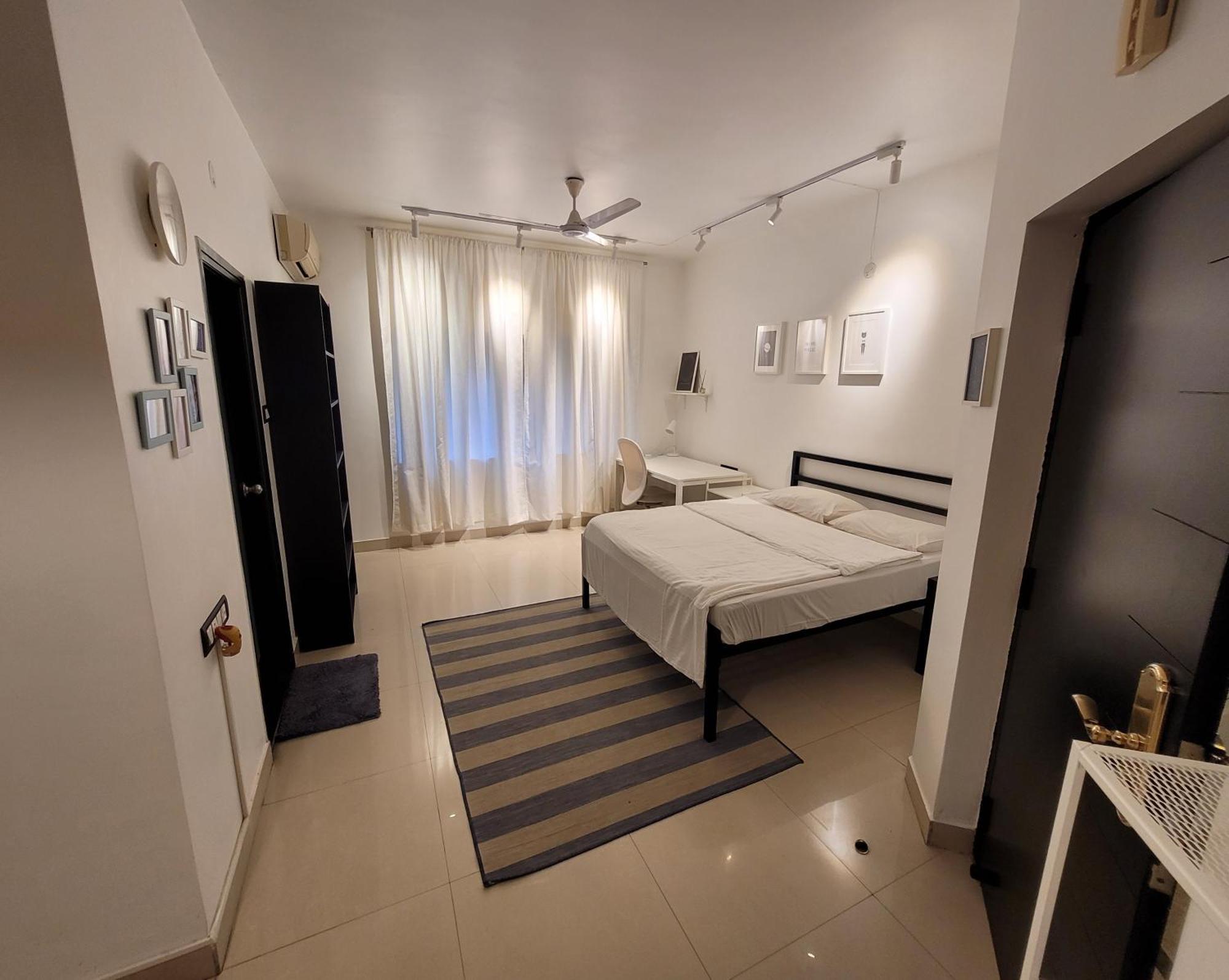 Lotus Korean Hotel Bangalore Extérieur photo